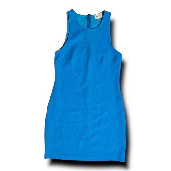 Everly Dress - Picture 1 of 4